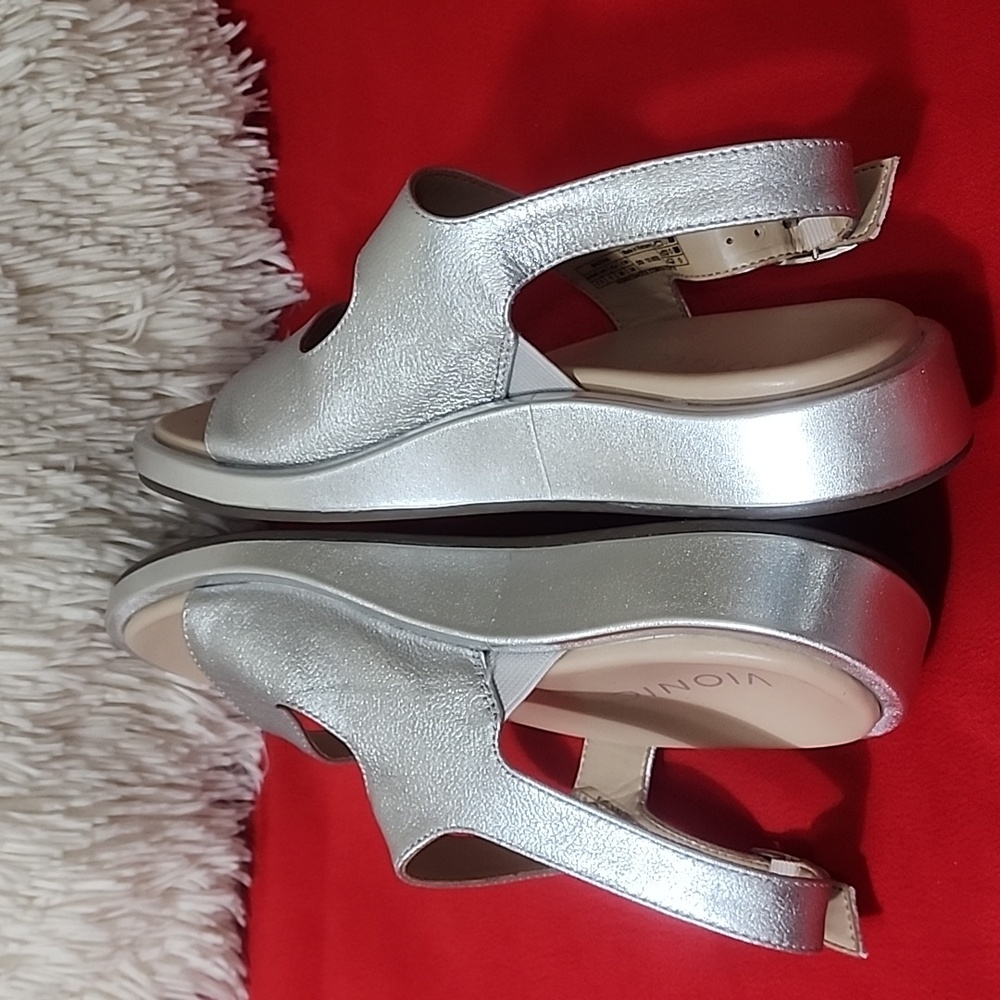 Vionic Metallic Silver Sandals - image 6